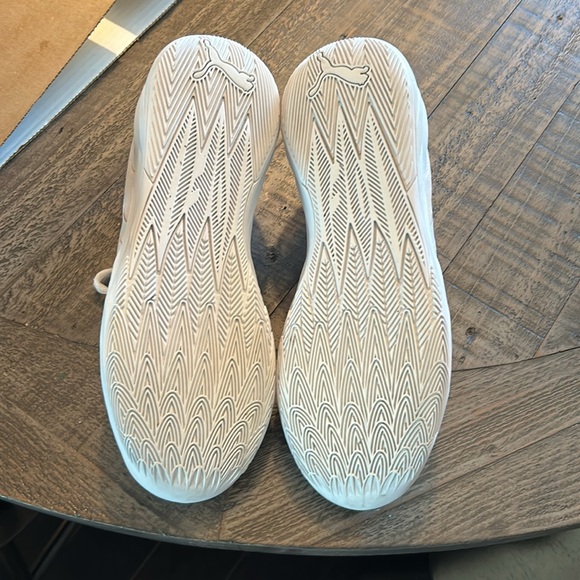 Puma melo .02 basketball shoe - Picture 4 of 6